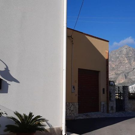 B & B Baglio Mangiapane Custonaci Exterior photo